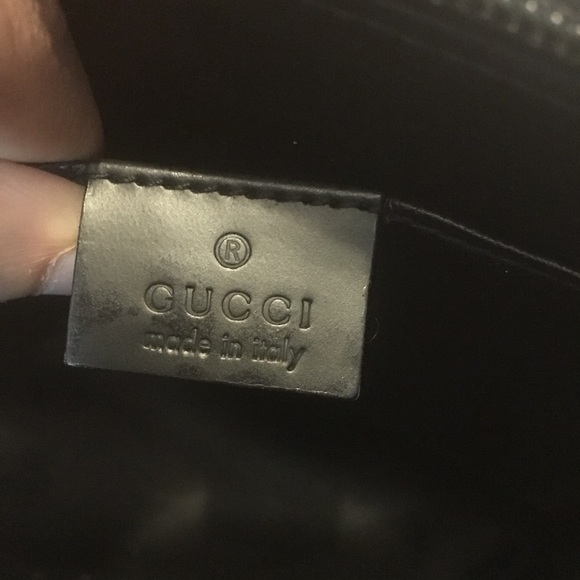 Gucci monogram toilette pouch! - Picture 6 of 7